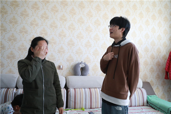 媽媽感動落淚