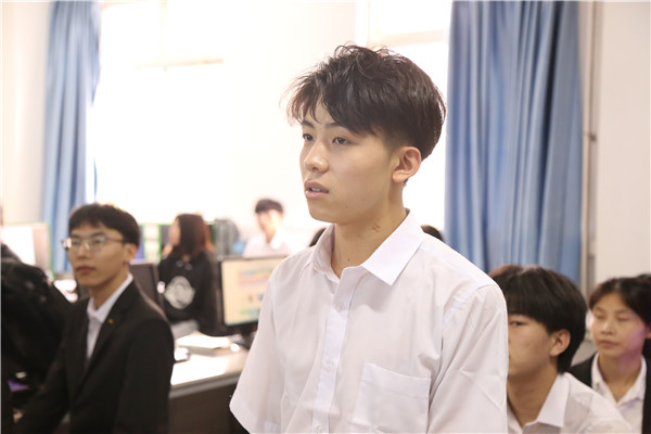 現場互動